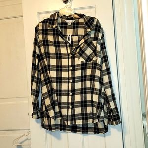 Black and white plaid shirt nwt